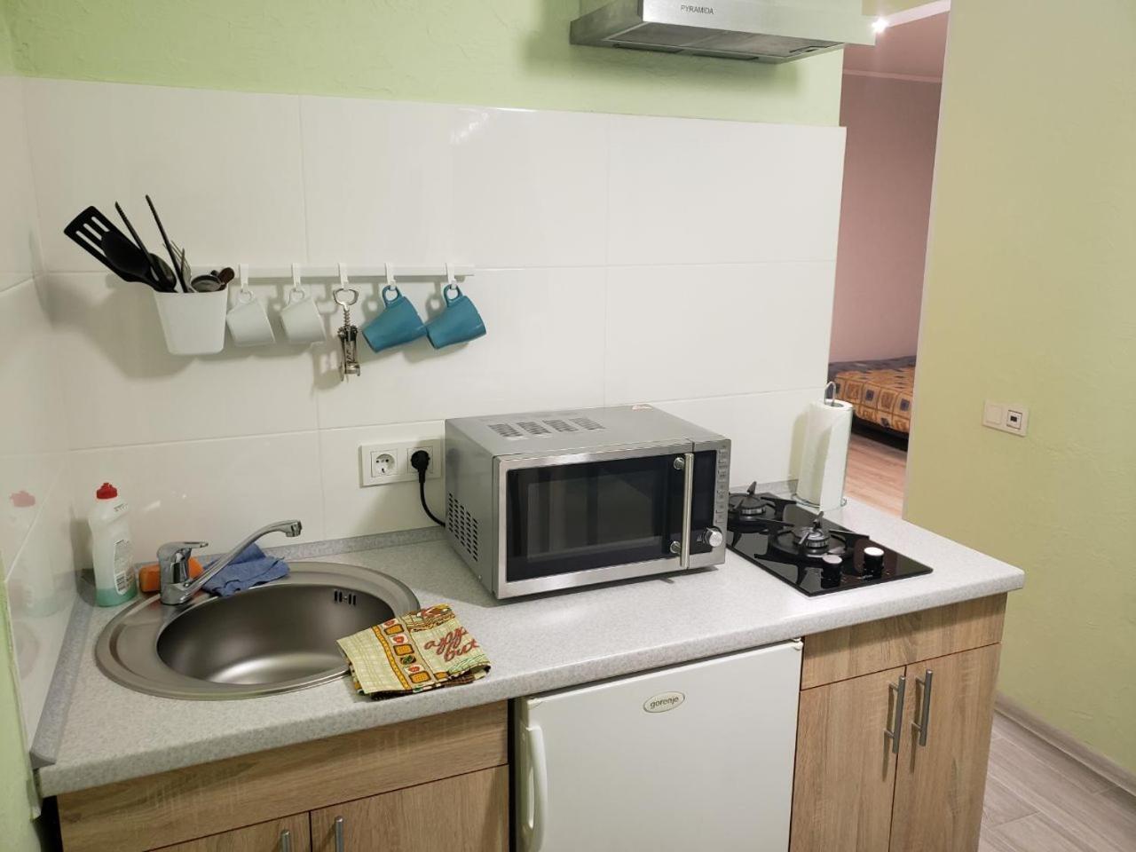 Apartment Near City Center On Peremohy Avenue 46 Chernihiv Exterior photo